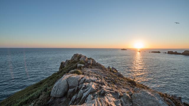 Coucher De Soleil Sur La Pointe Du Grouin Cancale Yann Langevin 7807