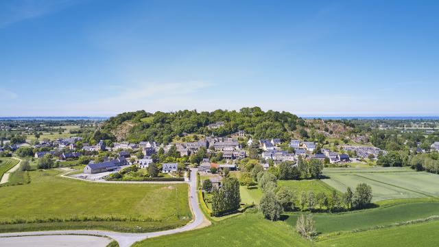 Vue En Drone Le Mont Dol Alexandre Lamoureux 1030