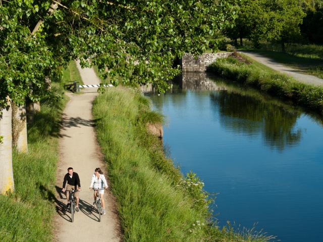 Balade à vélo - Hédé-Bazouges