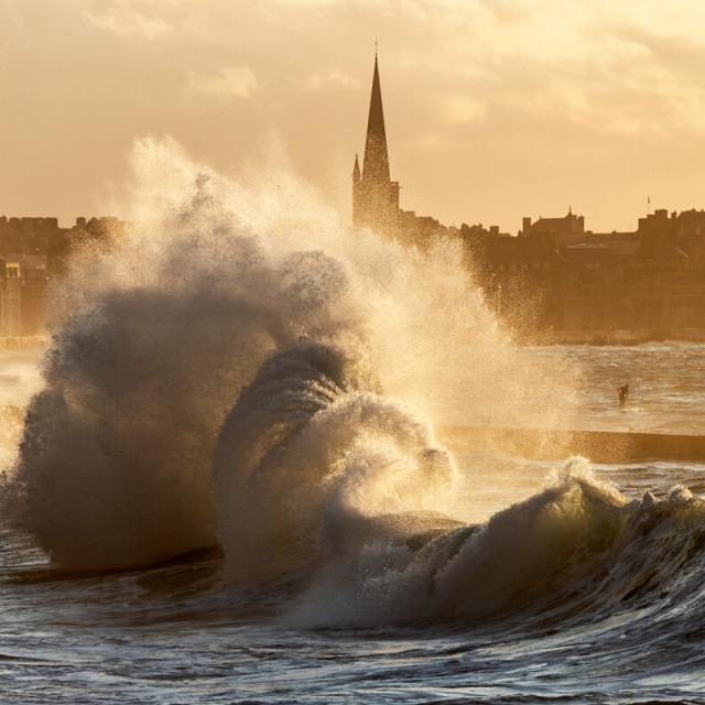 grandes-marees---le-sillon---parame---saint-malo-remi-lemenicier-3826-1200px.jpg