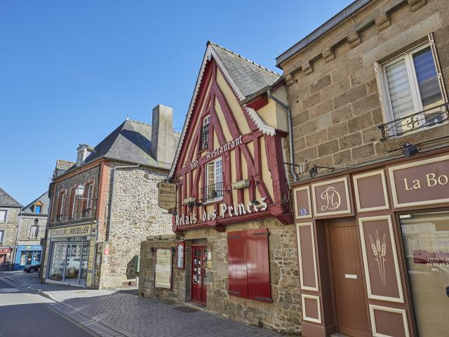 Le Relais Des Princes Combourg Alexandre Lamoureux 716