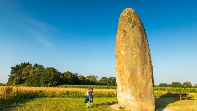 Menhir Du Champ Dolent Dol De Bretagne Simon Bourcier 906