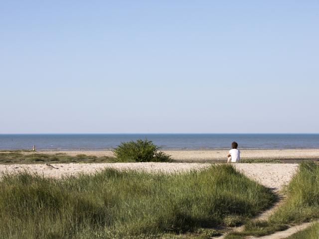 Balade à pied et repos sur la plage - Hirel