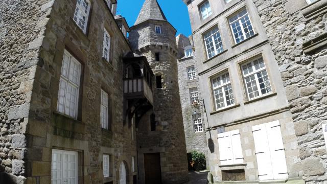 ©smbmsm Cour De La Houssaye (2)