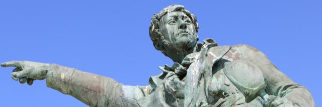 Statua di Robert Surcouf Intra Muros Saint Malo (3)