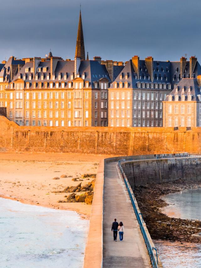 Vue Sur Saint Malo Intra Muros Depuis Le Mole Des Noires Saint Malo Loic Lagarde 667 1200px