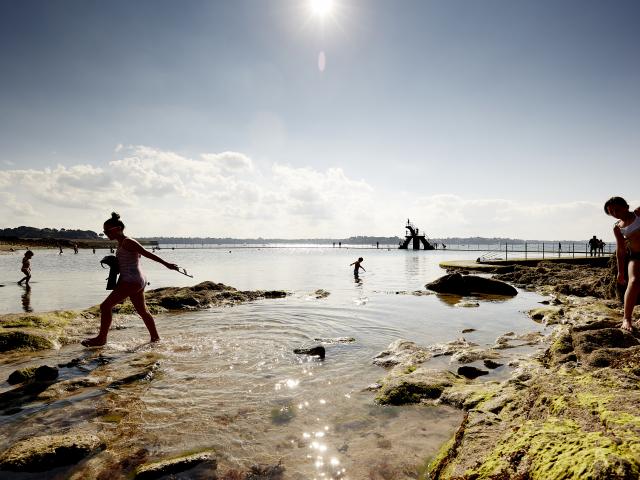 Enfants_sur_la_plage-Alexandre_Lamoureux-12429.jpg