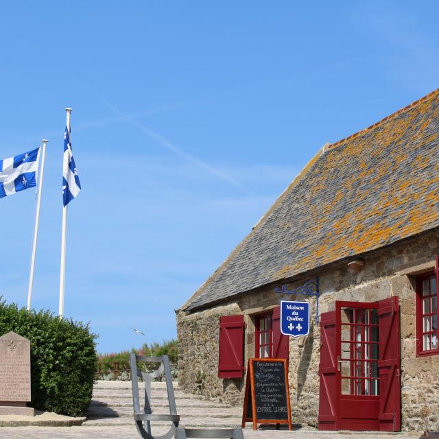 Maison Du Quebec St Malo Smbmsm 8975