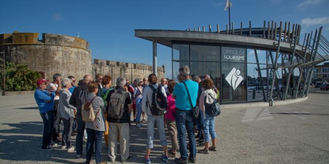 Visite_guidee_-_St_Malo-Yann_Langevin-12200-1200px