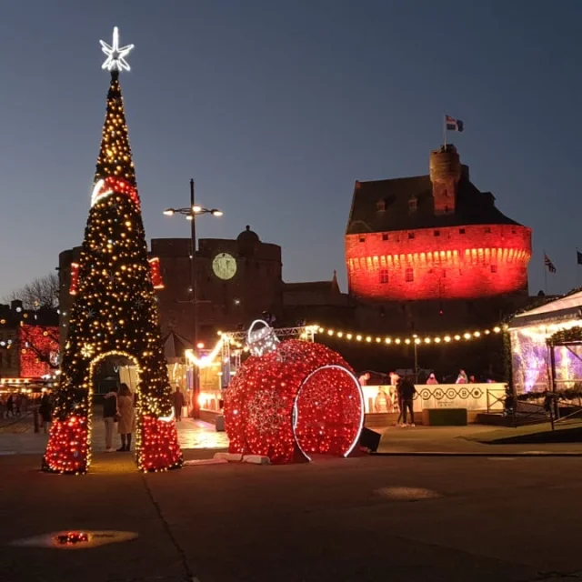 Smbmsm Marche De Noel Et Patinoire 2023 Saint Malo Diaporama