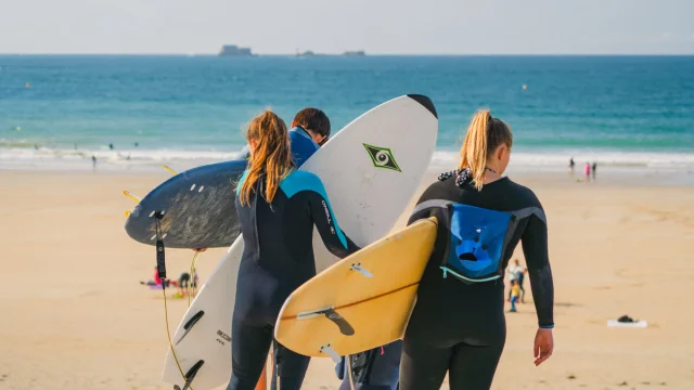 Surfeurs Parame Saint Malo Thibault Poriel 4994 1200px